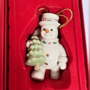 Lenox 2015 Annual Happy Holly Days Snowman Ornament